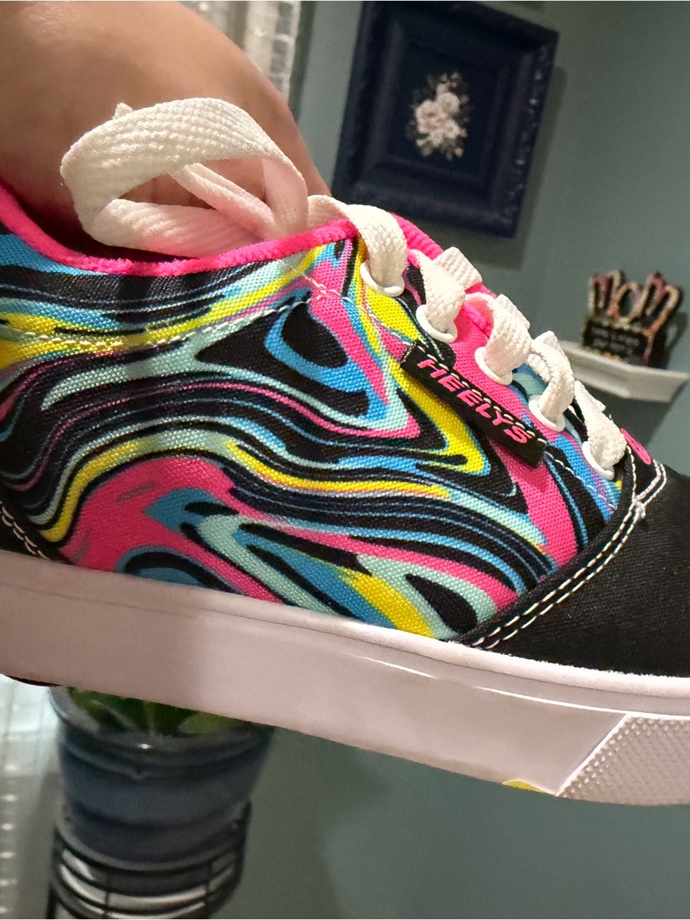 Heelys Kids Multicolor Swirl Sneakers with Pink Trim